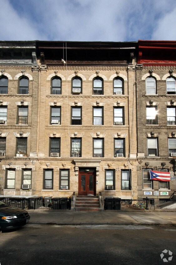 Primary Photo - 163 Starr St