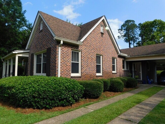 Building Photo - 16 Mason Croft Dr
