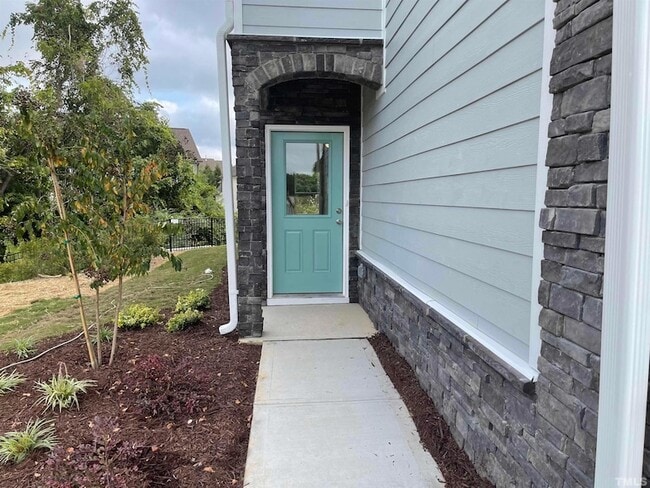 Building Photo - 101 Joneshaven Dr