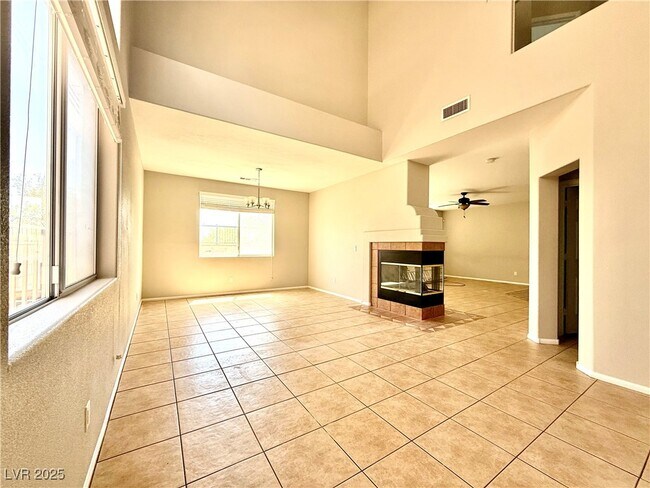 Foto del edificio - 10653 Turquoise Valley Dr