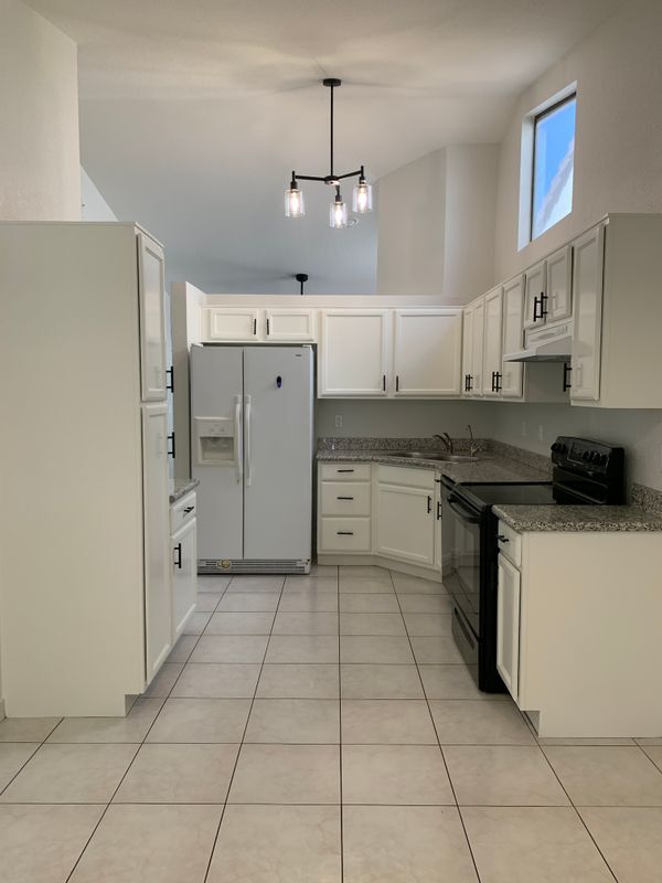 Foto del edificio - 15440 N 50th Pl