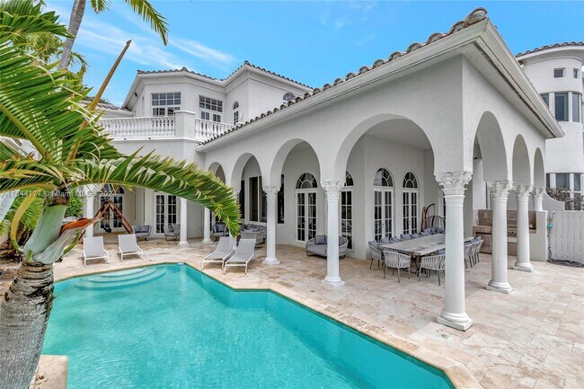 Foto del edificio - 4040 Island Estates Dr