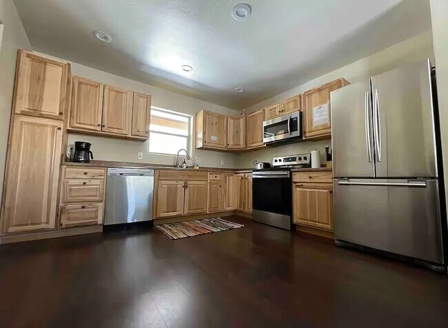 Building Photo - 4192 Bucking Horse Trail