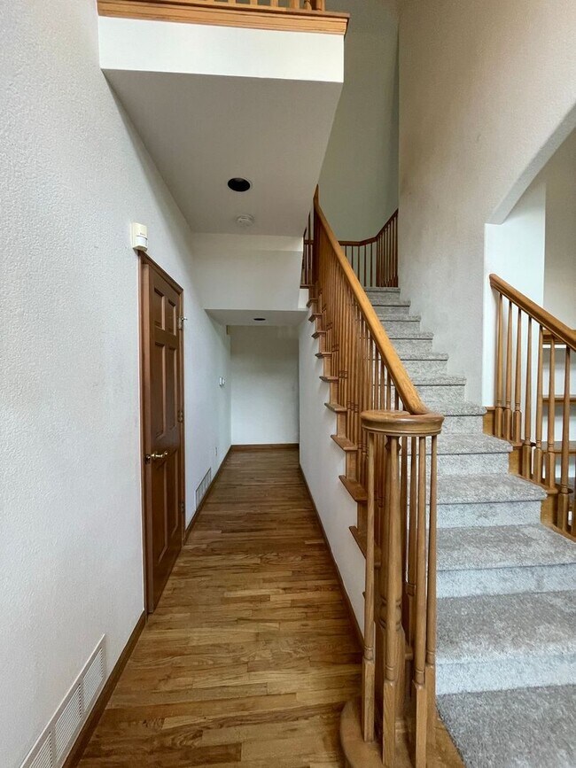 Photo - Beautiful Creekside Estates Home! Availabl...