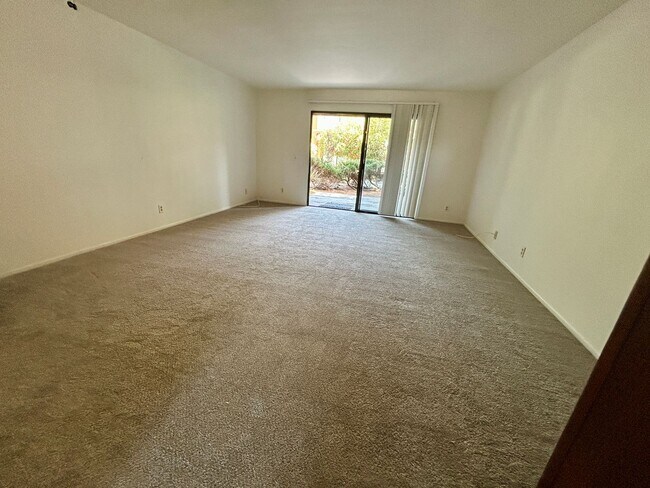 Foto del edificio - Beautiful home in Irvine for rent!