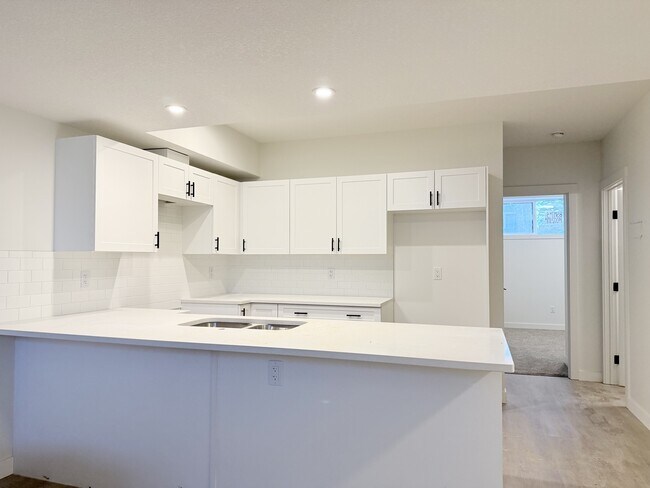 Building Photo - 14002 123a Ave NW