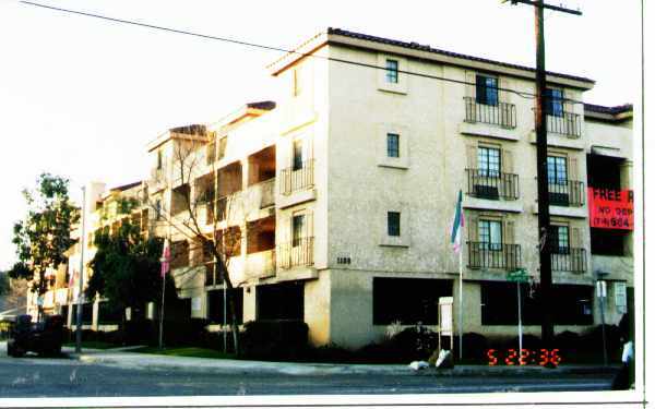 Building Photo - Civic Plaza Apartments