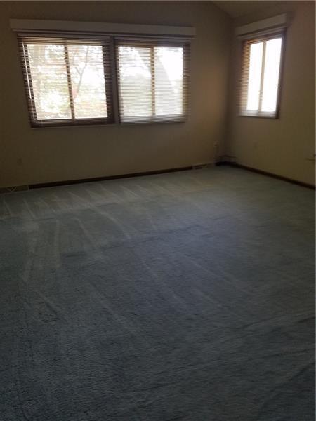 Building Photo - 504 Forest Edge Ct