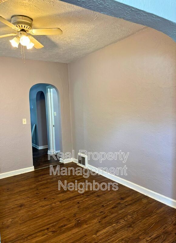 Foto del edificio - 2257 Berwyn Ave SW