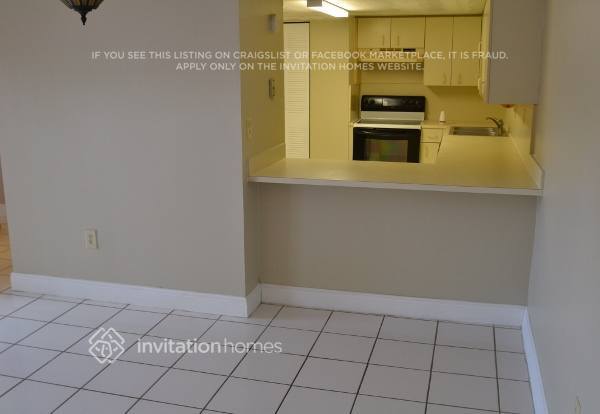 Foto del edificio - 14388 SW 98th Terrace