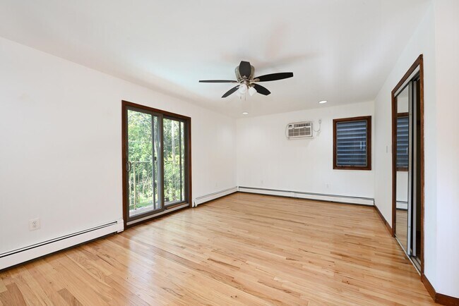 Building Photo - 17 Eastern Pkwy