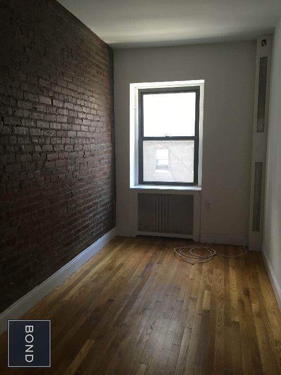 Foto del edificio - 52 W 55th St