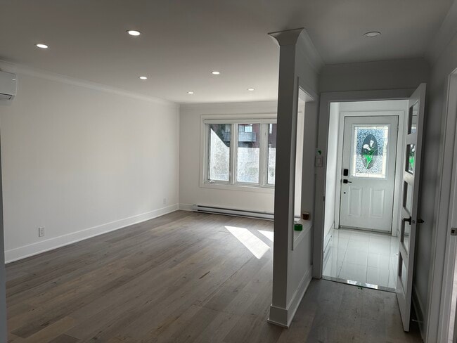 Living room - 2630 Rue Modugno