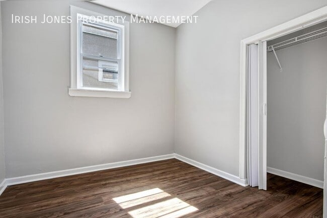 Building Photo - 47 Fredro St