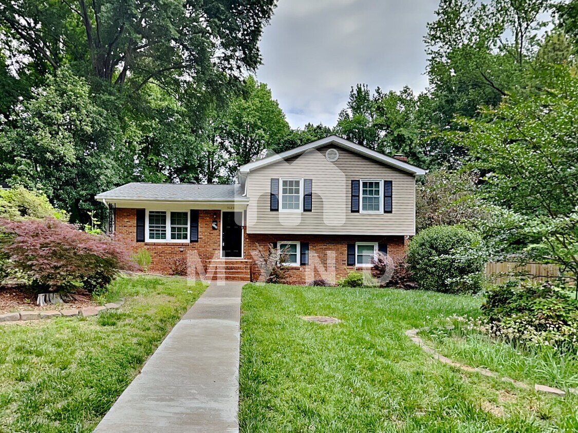 Primary Photo - 5123 Glenbrier Dr