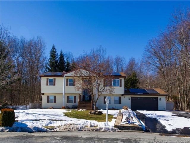 Foto principal - 6 White Oak Ct