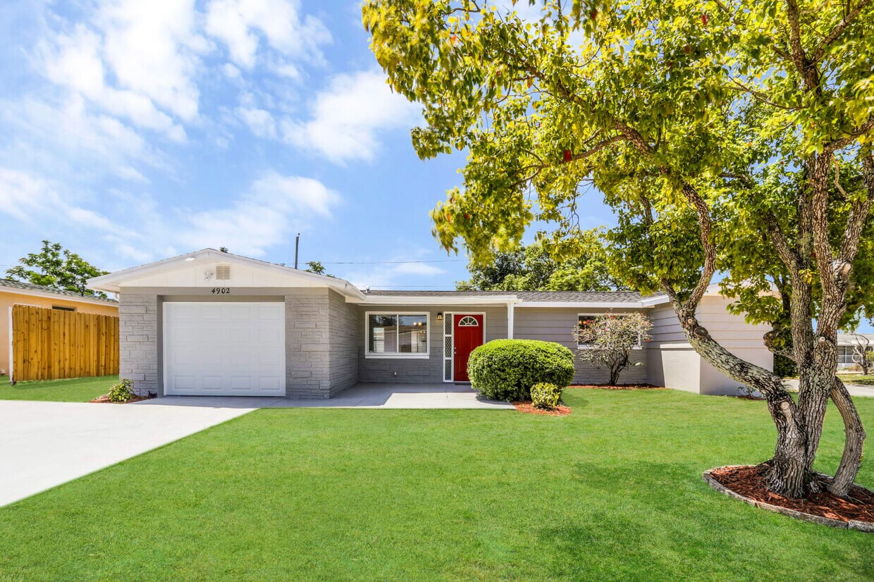 Primary Photo - 4902 Guardian Ave