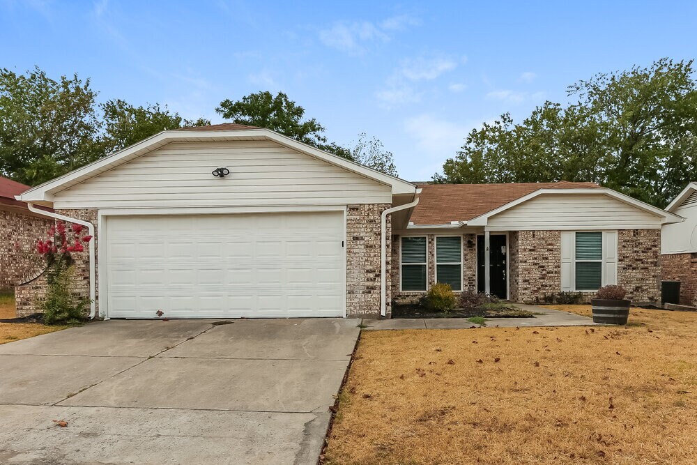 7909 Katie Ln, Watauga, TX 76148 House Rental in Watauga, TX