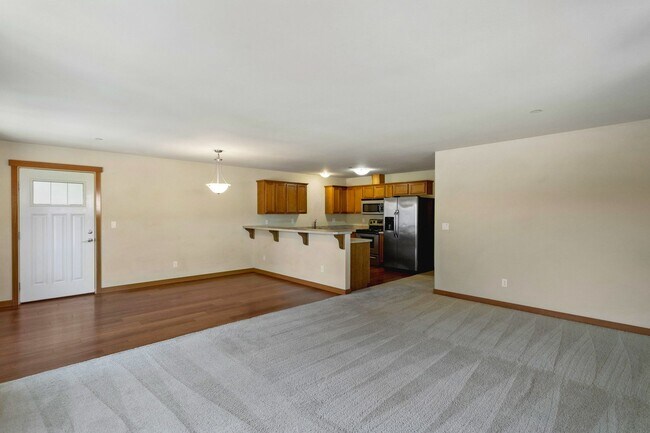 Foto del edificio - 259 SE Ely St
