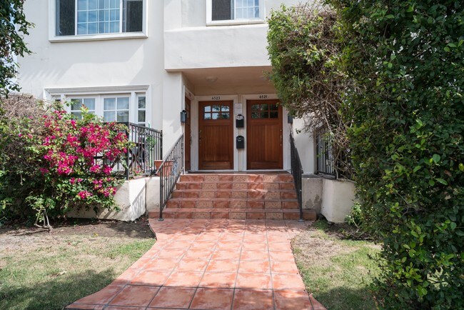 Building Photo - 6521-6523 Leland Way