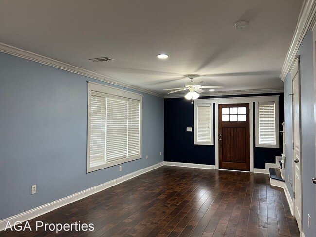 Building Photo - 2 br, 3 bath House - 1035 S Barnett Shoals...
