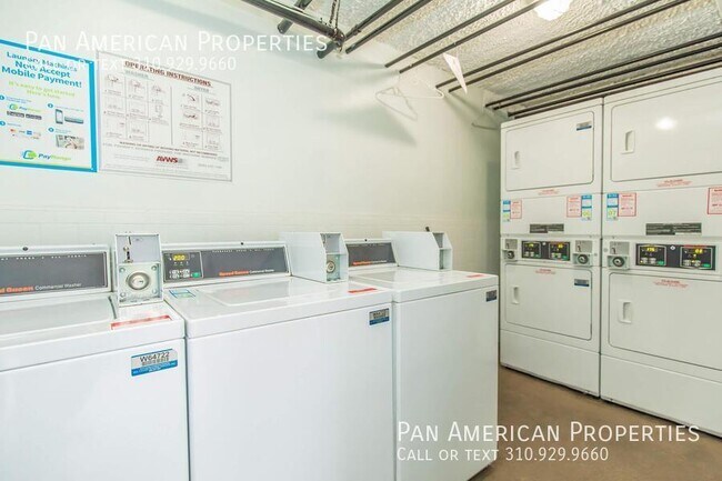 Foto del edificio - 4034 S Pacific Ave