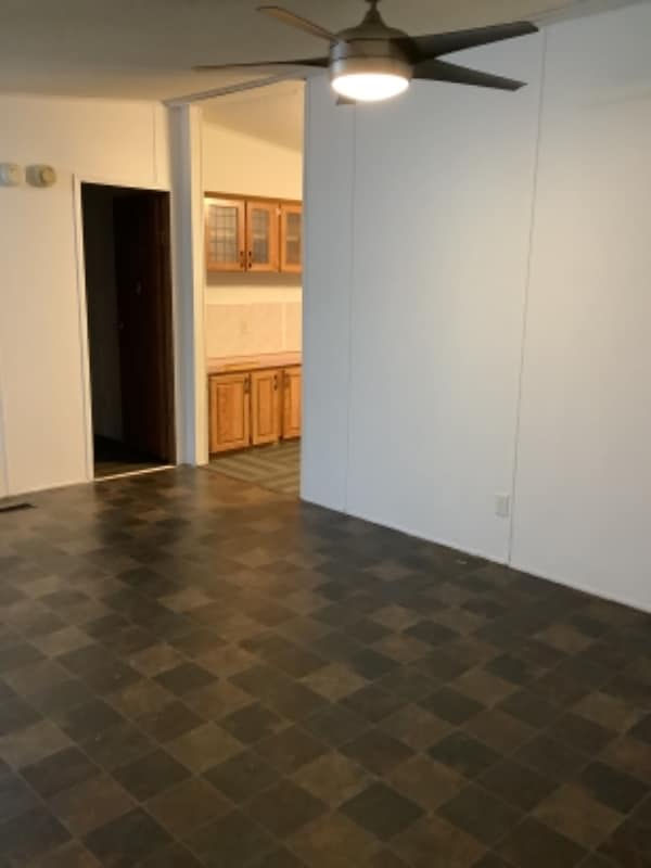 Building Photo - 9572 SW Eugene Rd