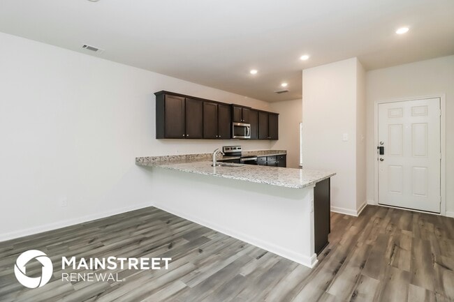 Foto del edificio - 149 Switchback Hl Rd