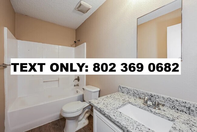 Building Photo - 2916 Barberini Dr