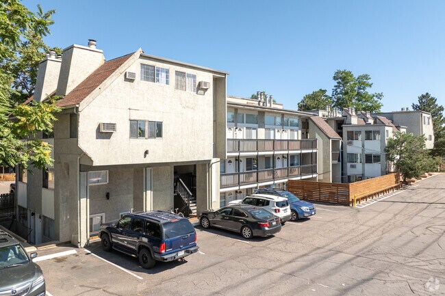 Foto del edificio - Canyon Club