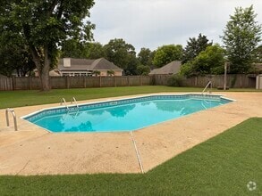 Building Photo - 111 Weatherstone Pl