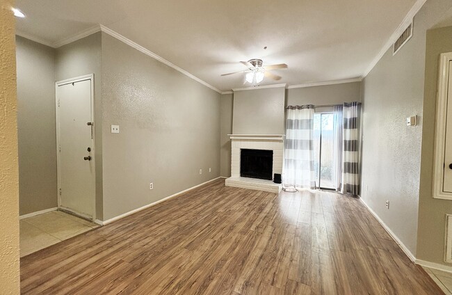 Building Photo - 7950 N Stadium Dr