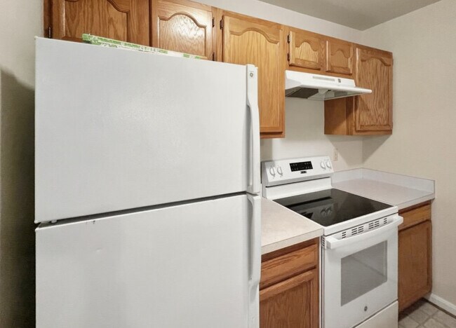 Foto del edificio - 3615 Harbor Rd