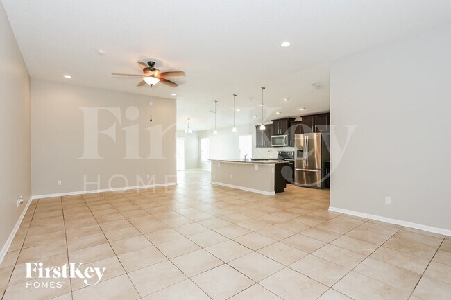 Building Photo - 16051 Tisons Blf Rd
