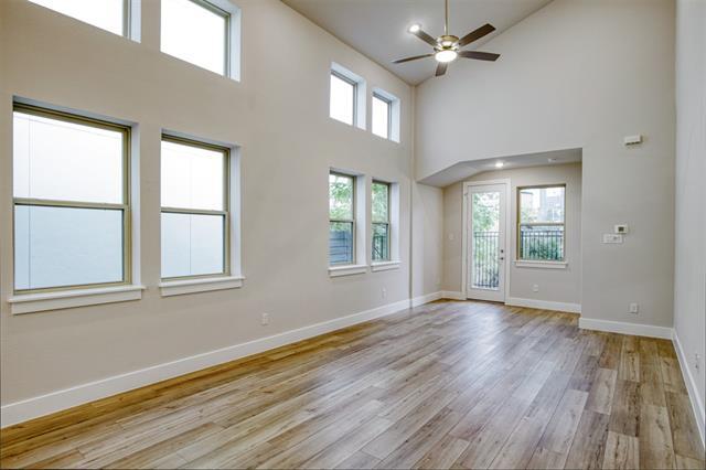 Foto del edificio - 8222 Hastings Dr
