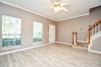 Building Photo - 2930 Grants Lake Blvd