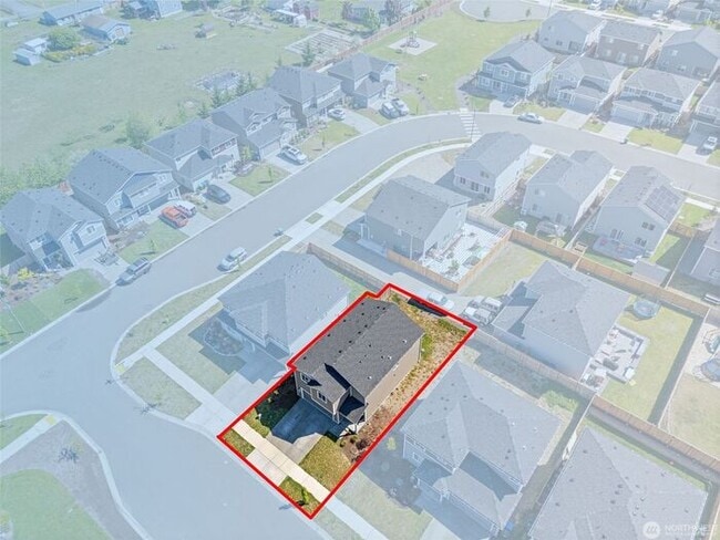 Building Photo - AVAILABLE NOW JULY FREE Yelm home builit i...