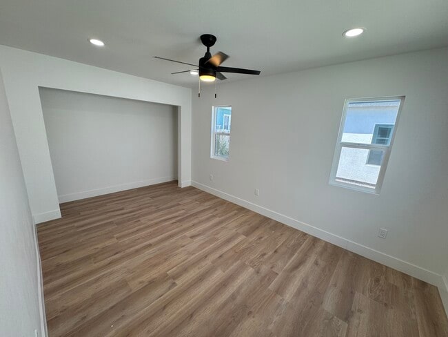 Building Photo - 4107 Shirley Ave