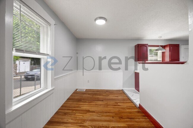 Building Photo - Unit 49