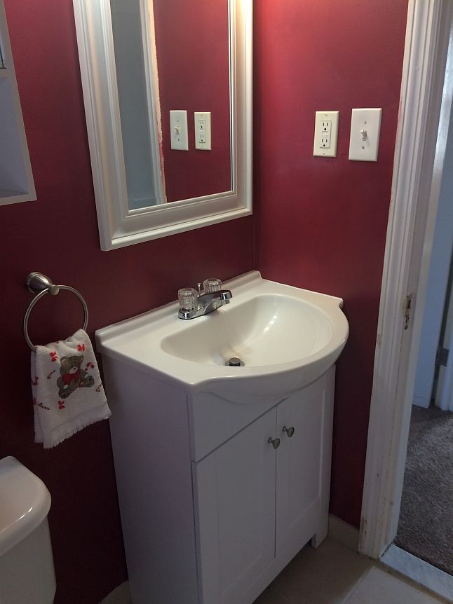 Full Bath - 116 Earlington Rd