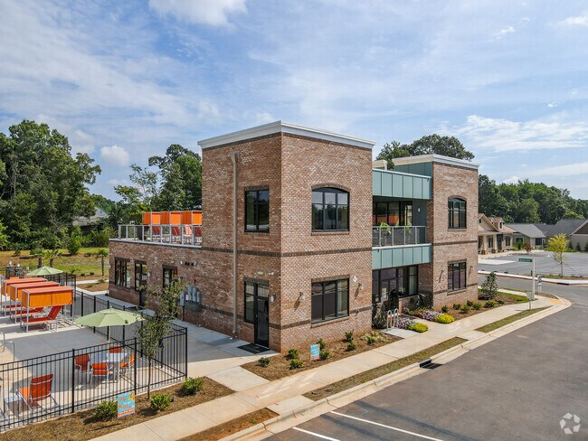 Building Photo - Palisades at Alcove