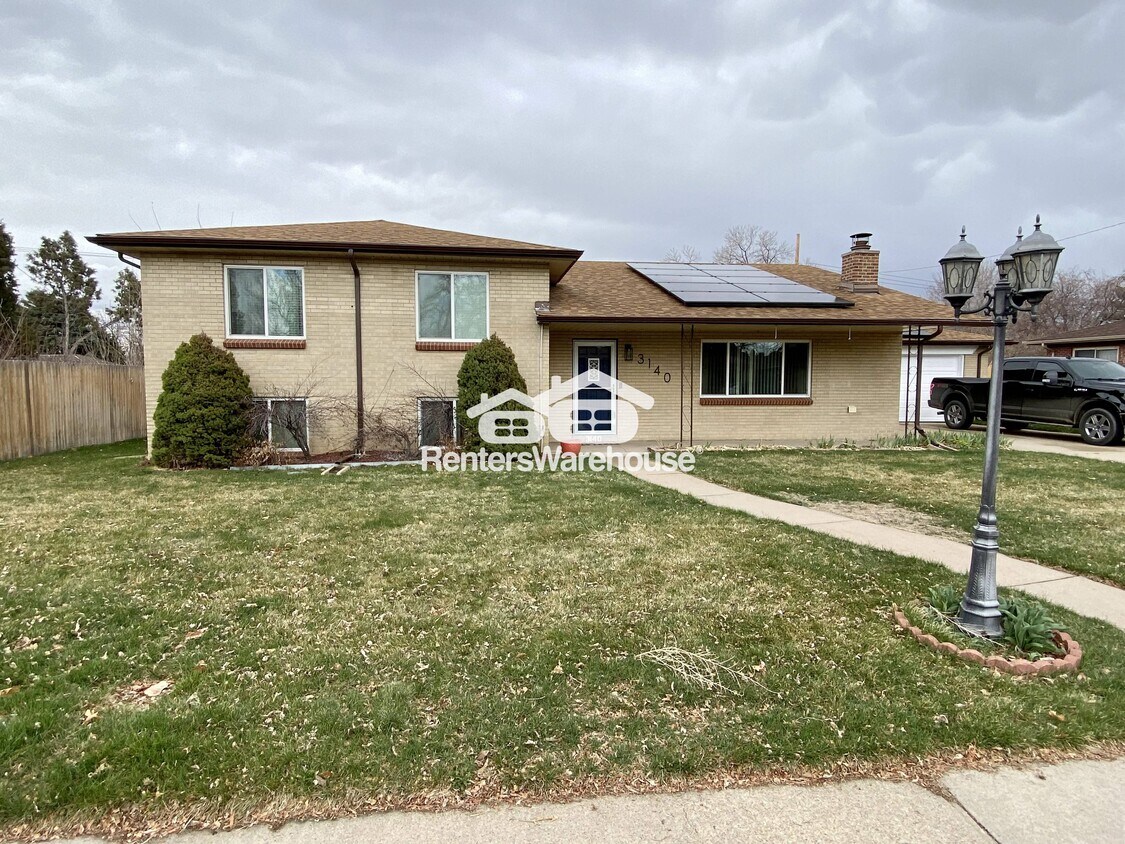 Foto principal - 3140 Webster St
