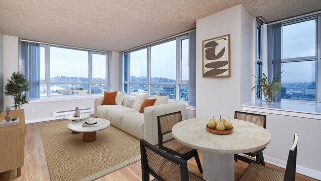 Foto del edificio - Centennial Tower & Court