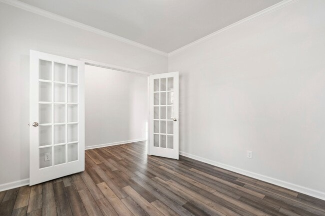 Building Photo - Modern 4-Bedroom Home in Serene Cul-de-Sac Location!