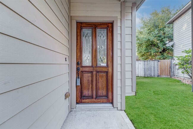 Building Photo - 24558 Folkstone Cir