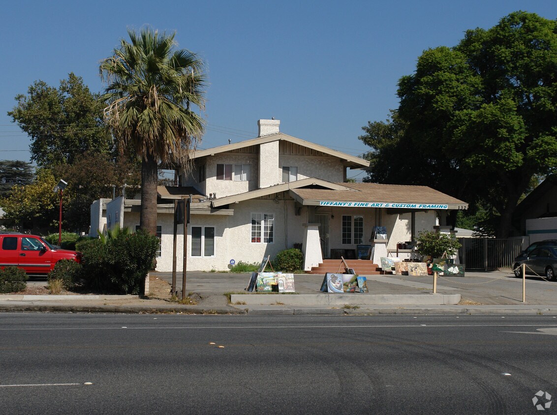 Building Photo - 132 W Foothill Blvd