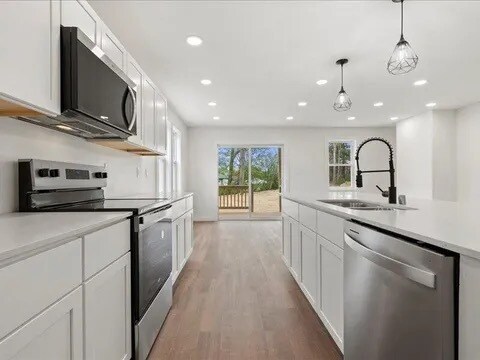 Primary Photo - 3304 W Alvina Ave