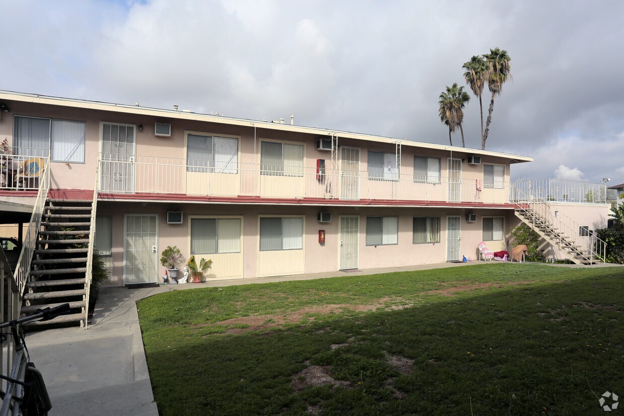 Foto del edificio - 14940 Gagely Dr