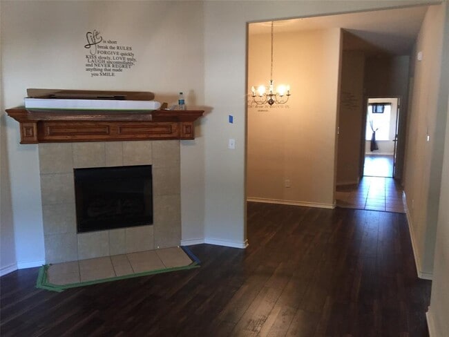 Building Photo - 2161 Colby Ln