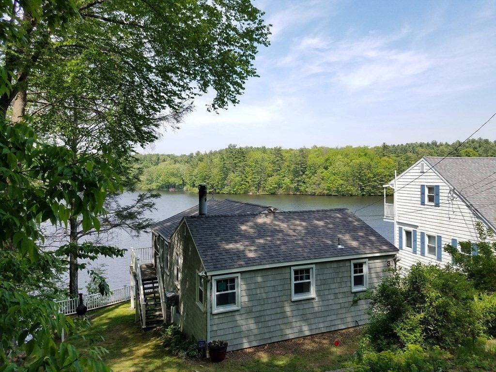 Primary Photo - 3 Pine Tree Dr